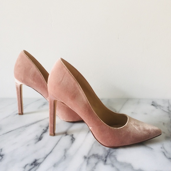 nine west tatiana classic pumps